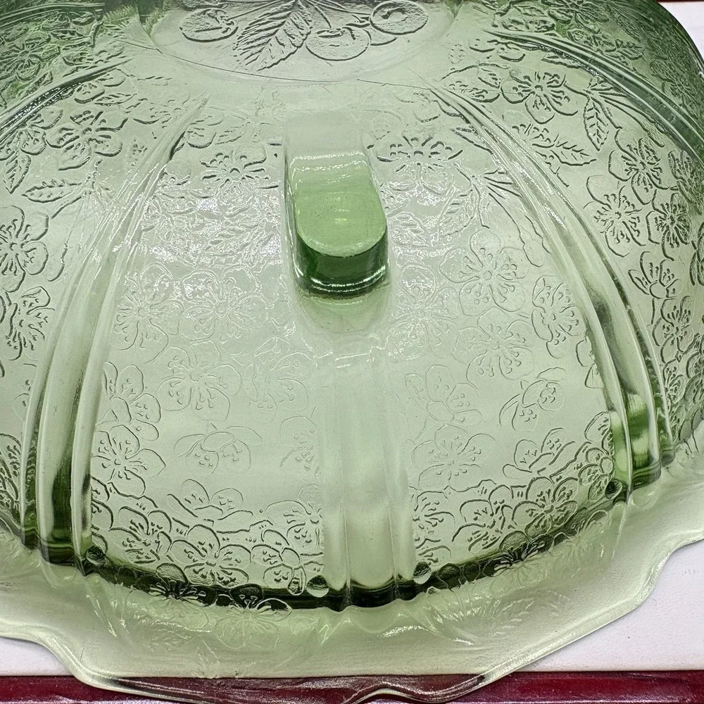 Vintage Uranium Vaseline Glass Bowl 10